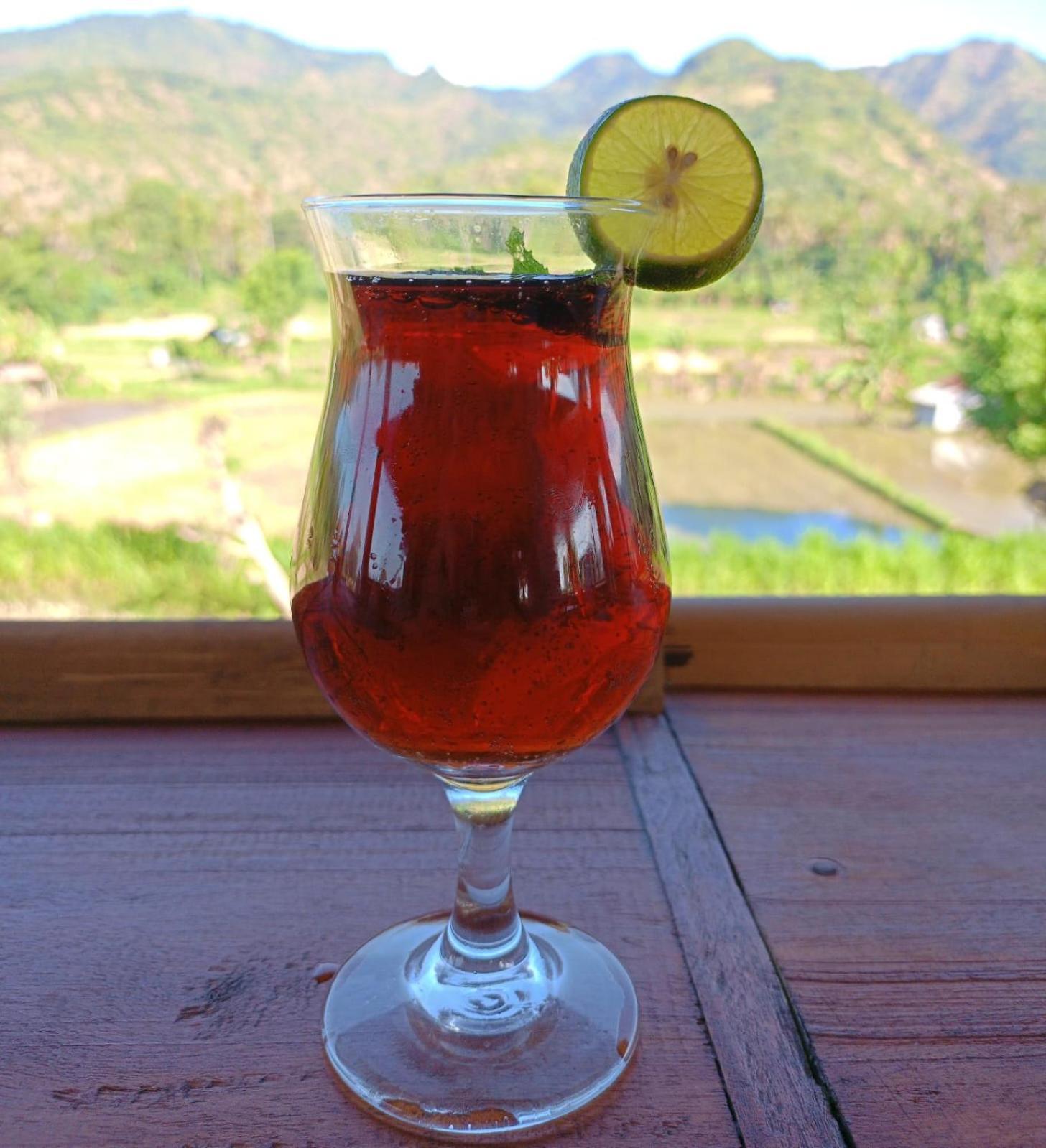 艾湄站酒店 艾湄湾 外观 照片